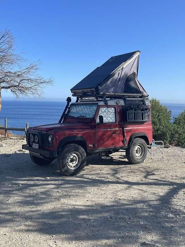Usata Land Rover Defender 122 CV (89 kW) 1999 Station wagon