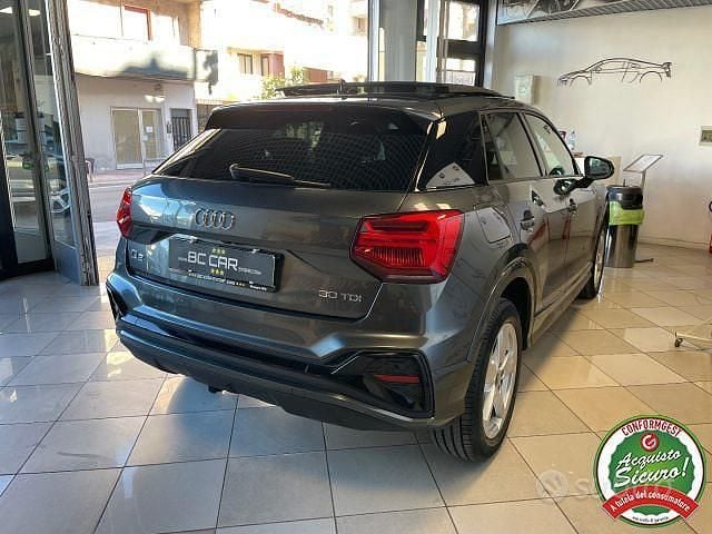 Usata Audi Q2 S-Line 116 CV (85 kW) 2021 Grigio SUV