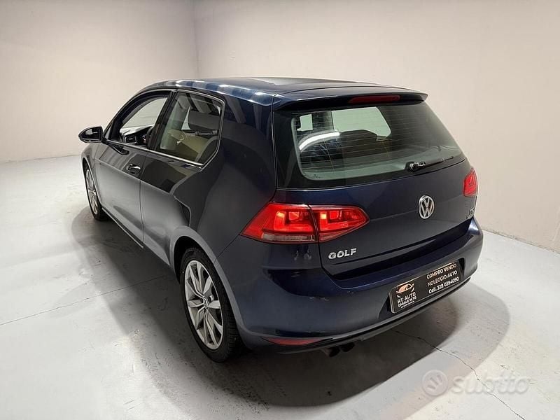 Usata VW Golf VII Highline 122 CV (89 kW) 2013 Blu Berlina