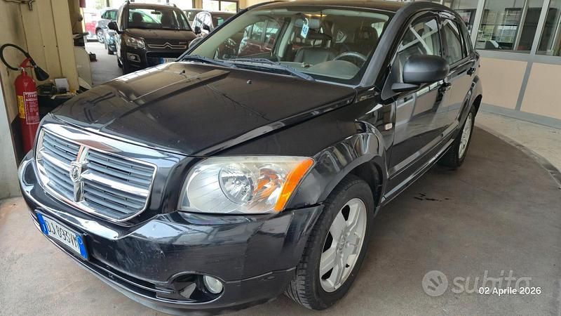 Usata Dodge Caliber SXT 140 CV (102 kW) 2008 Nero Utilitaria