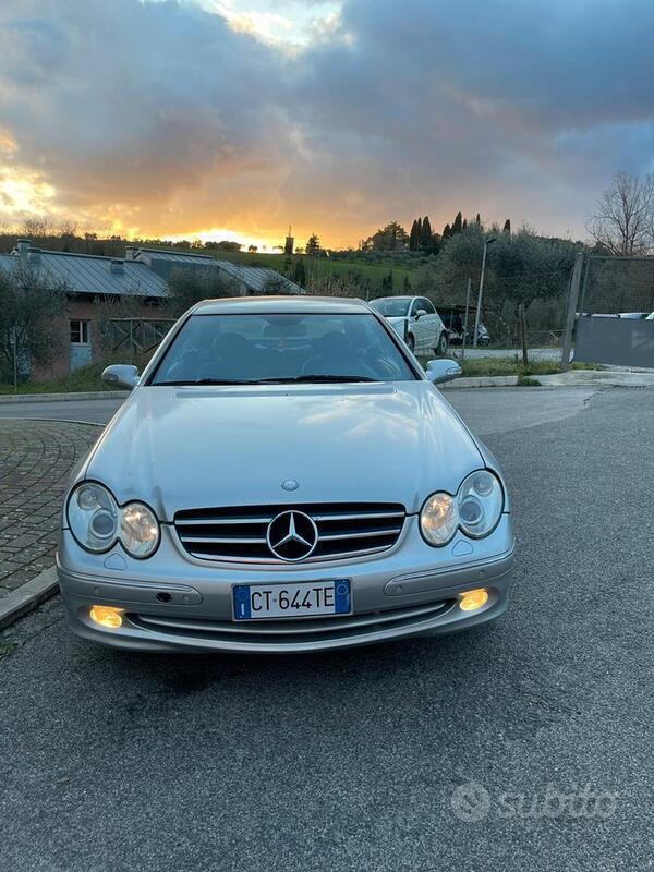 Usato 2003 Mercedes CLK270 2.7 Diesel 170 CV (4.999 €)