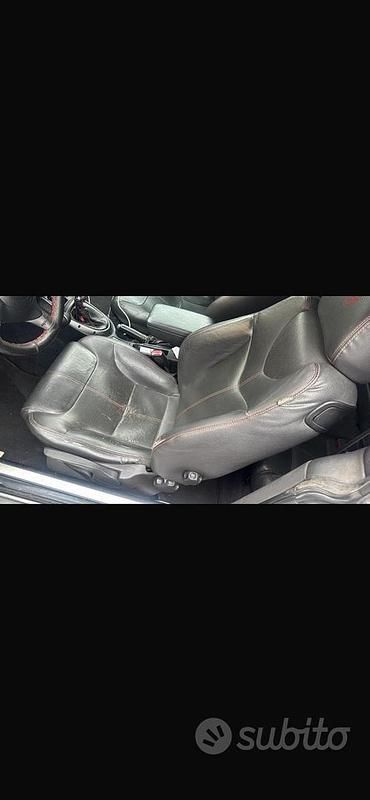 Usata Alfa Romeo GT 150 CV (110 kW) 2008 Grigio Coupé