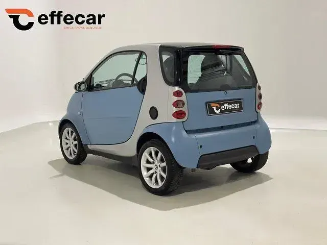 Usata Smart ForTwo Coupé Passion 61 CV (44 kW) 2007 Blu Coupé