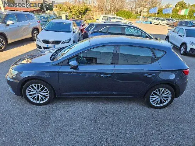 Usata Seat Leon 150 CV (110 kW) 2020 Argento Berlina