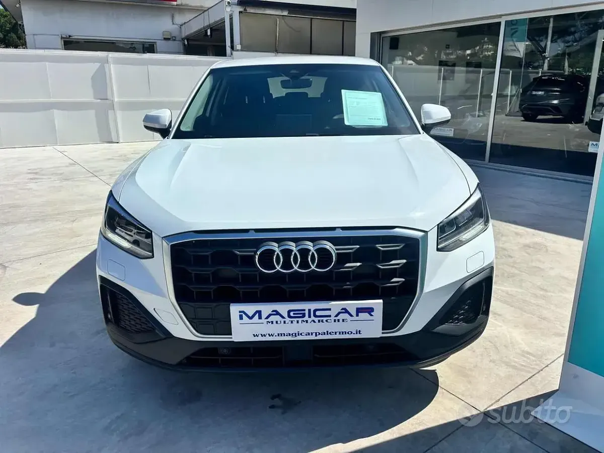 Usata Audi Q2 Admired 116 CV (85 kW) 2021 Bianco SUV