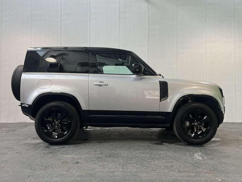 Usata Land Rover Defender Dynamic 300 CV (220 kW) 2023 SUV