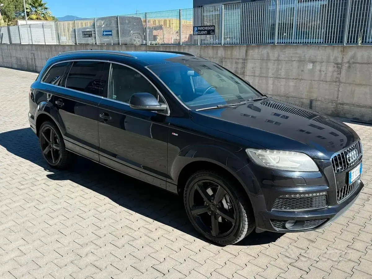 Usata Audi Q7 245 CV (180 kW) 2013 Nero SUV