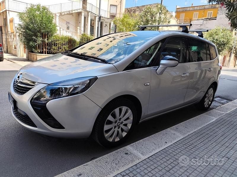 Usata Opel Zafira Tourer 131 CV (96 kW) 2014 Grigio Monovolume