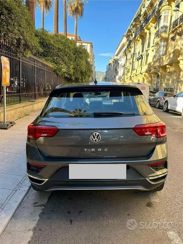 Usata VW T-Roc 150 CV (110 kW) 2018 Grigio SUV