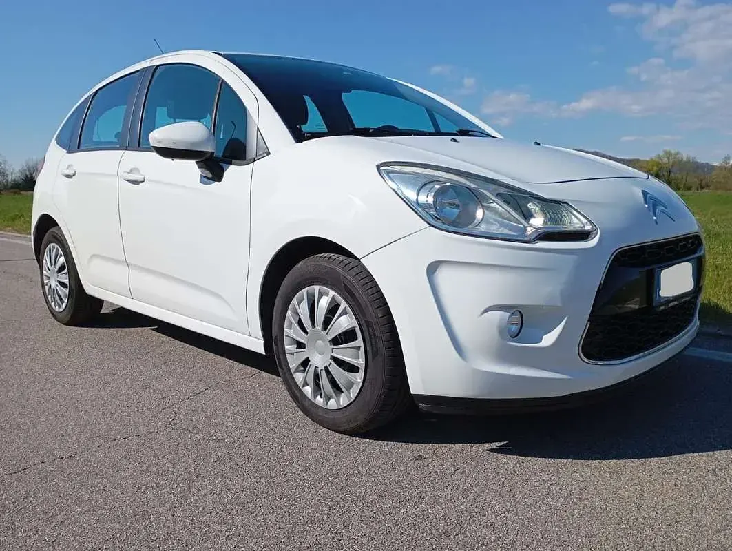 Usata Citroën C3 Attraction 60 CV (44 kW) 2011 Bianco Berlina