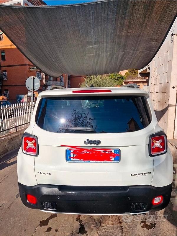 Usata Jeep Renegade Limited 140 CV (102 kW) 2016 Bianco SUV