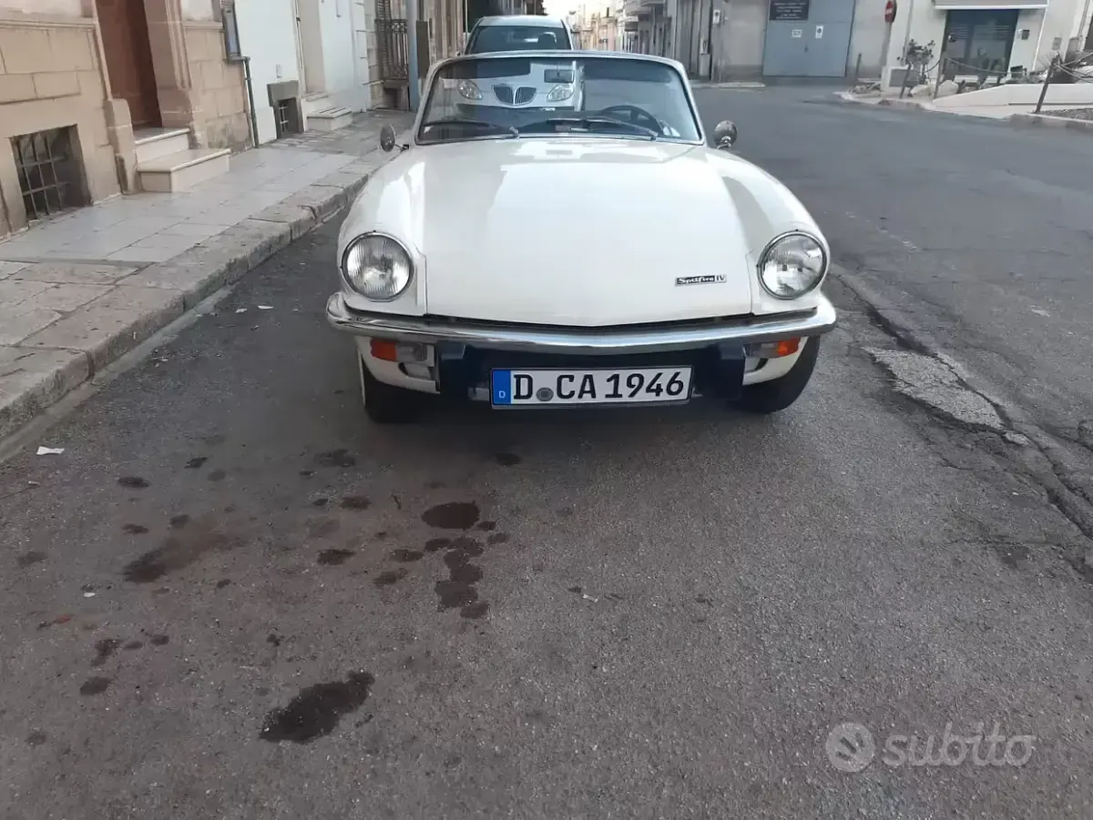 Usata Triumph Spitfire 1970 Bianco Cabrio