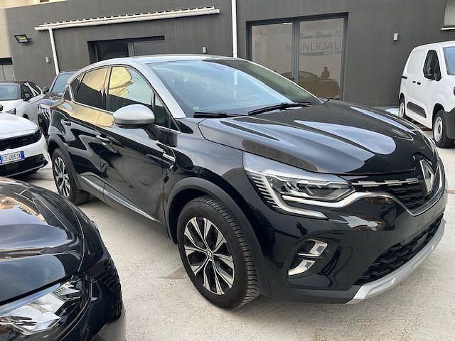 Usata Renault Captur Techno 90 CV (66 kW) 2024 Nero SUV