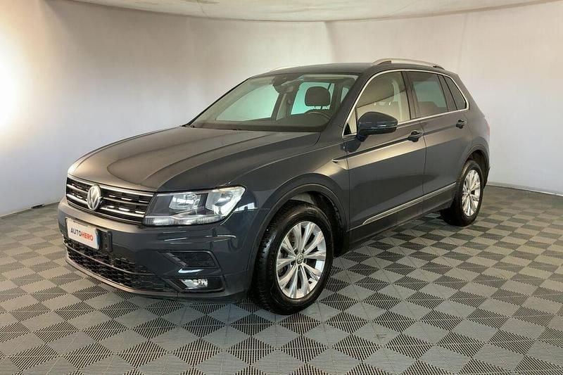 Usata VW Tiguan Business 150 CV (110 kW) 2020 Grigio SUV