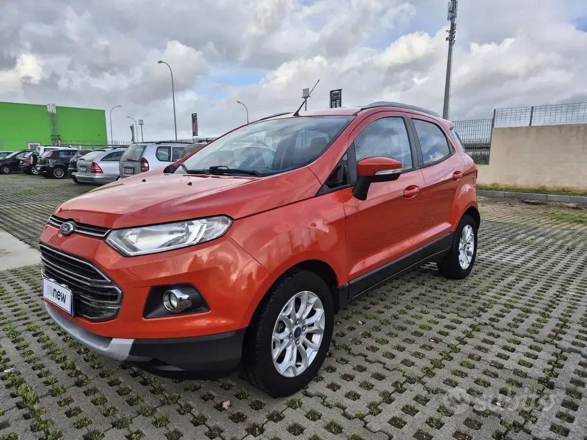 Usata Ford Ecosport Titanium 125 CV (91 kW) 2016 Arancione SUV