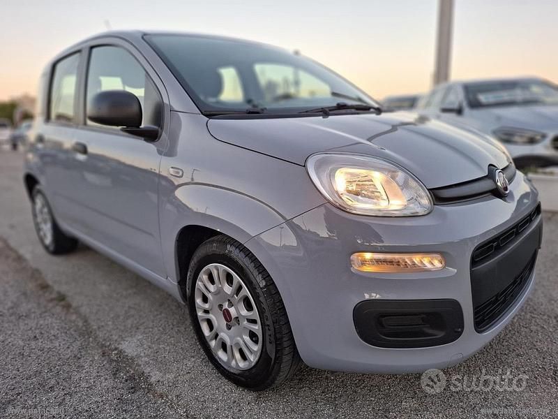 Usata Fiat Panda S 70 CV (51 kW) 2022 Grigio Berlina