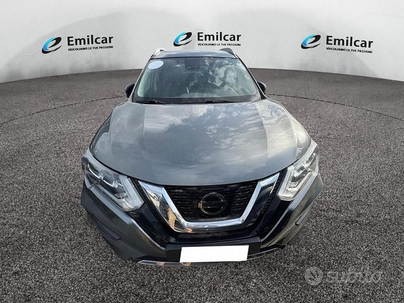 Usata Nissan X-Trail Tekna 131 CV (96 kW) 2018 Grigio SUV