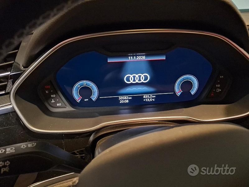 Usata Audi Q3 Sportback 150 CV (110 kW) 2023 Grigio SUV