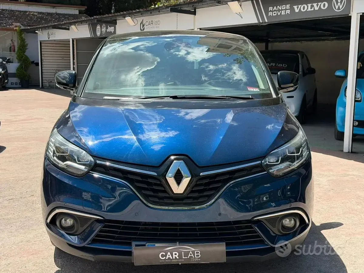 Usata Renault Scénic III Bose Edition 110 CV (80 kW) 2017 Blu Monovolume