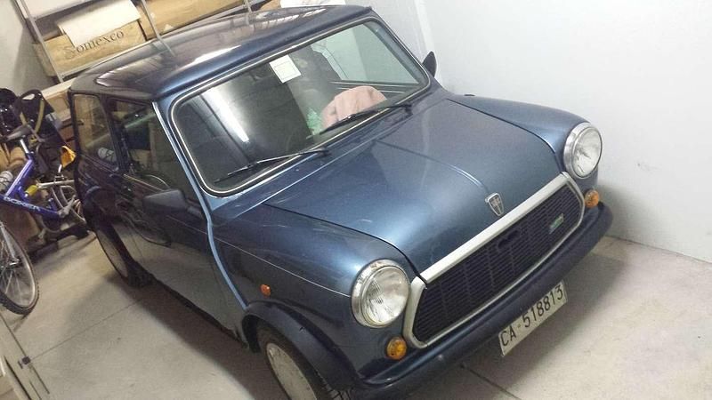 Usata Austin Mini 44 CV (32 kW) 1986 Blu/azzurro Berlina