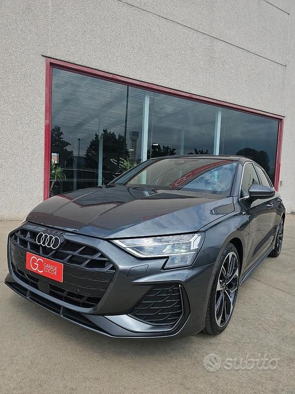 Nuova Audi A3 S-Line 177 CV (130 kW) 2025 Grigio Utilitaria