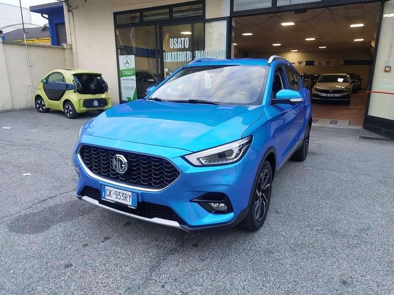 Blu/azzurro Usata 2022 MG ZS Luxury Tre volumi | 13.900 € (Buon prezzo) - Immagine 1/4