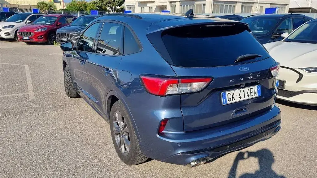 Usata Ford Kuga ST-Line 120 CV (88 kW) 2022 Chrome blu SUV