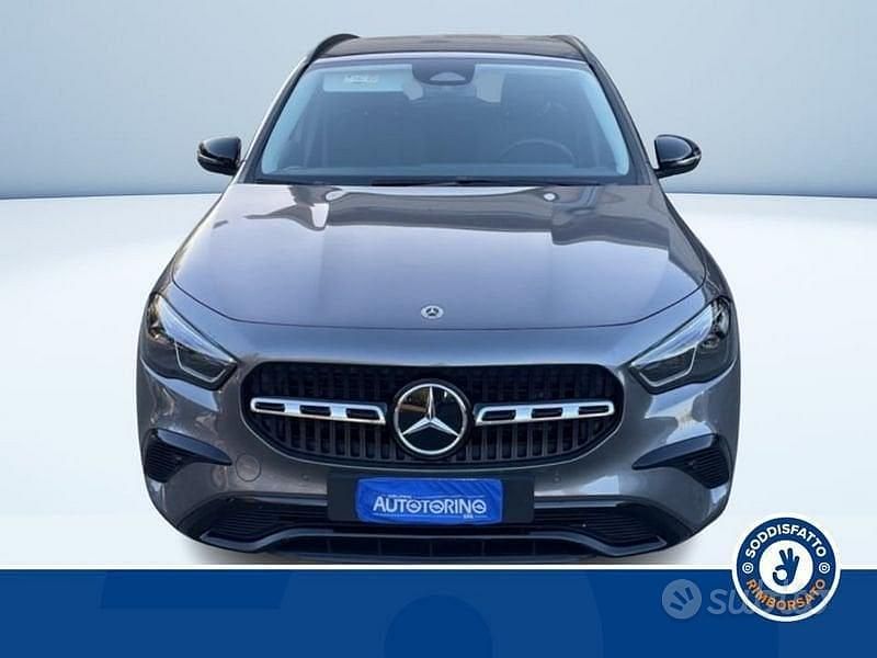 Usata Mercedes GLA200 2025 Grigio SUV