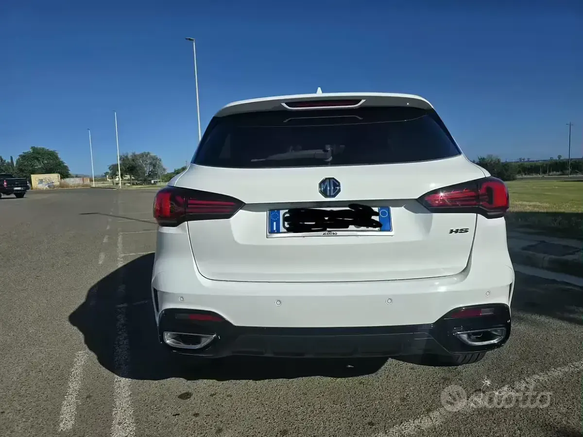 Usata MG HS Luxury 162 CV (119 kW) 2023 Bianco SUV