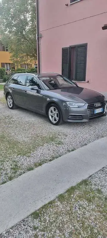 Usata Audi A4 Design 150 CV (110 kW) 2016 Station wagon