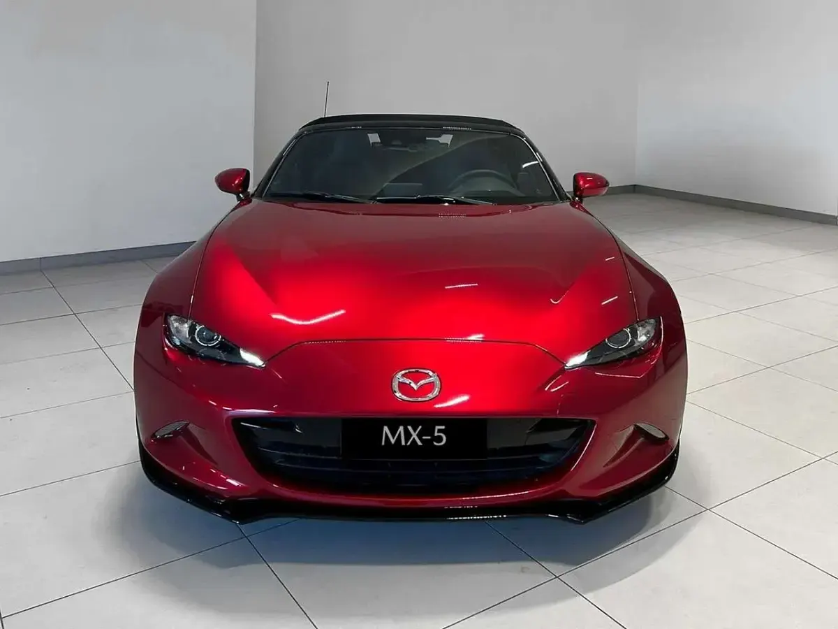 Nuova Mazda MX5 Exclusive-Line 132 CV (97 kW) 2026 Rosso Cabrio