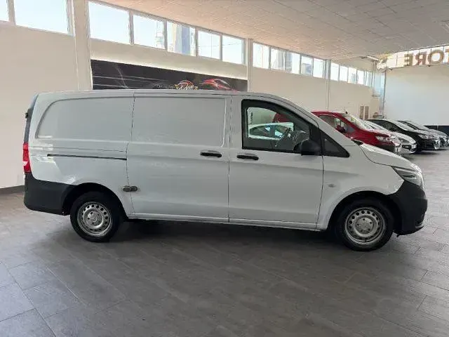 Usata Mercedes Vito 114 CV (83 kW) 2019 Bianco Furgone