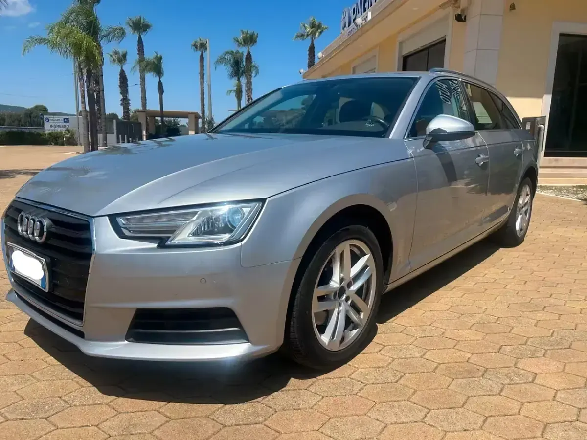 Usata Audi A4 150 CV (110 kW) 2017 Argento Station wagon