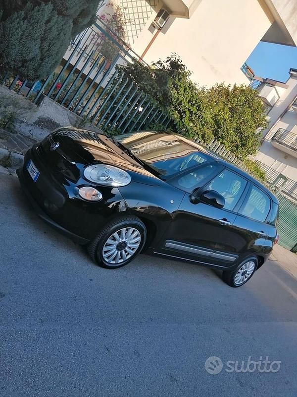 Usata Fiat 500L 2015 Nero Monovolume