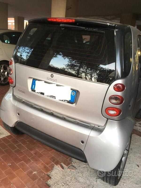 Usata Smart ForTwo Coupé 75 CV (55 kW) 2004 Utilitaria