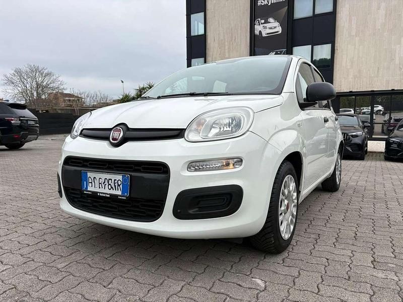 Usata Fiat Panda 69 CV (50 kW) 2022 Bianco Utilitaria
