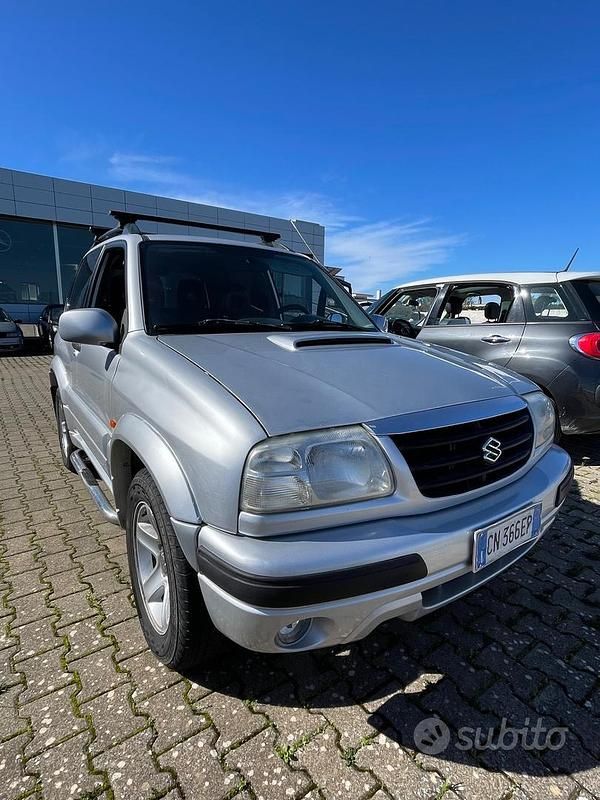 Usata Suzuki Grand Vitara 2004 Grigio SUV