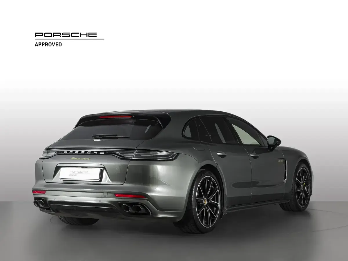 Usata Porsche Panamera 4 Platinum Edition 2023 Verde aventurine metallizzato Utilitaria
