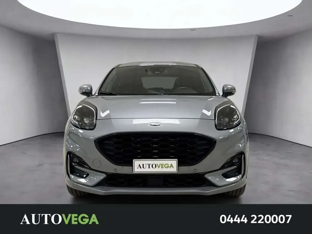 Usata Ford Puma Titanium X 125 CV (91 kW) 2021 Vari colori / pastello SUV