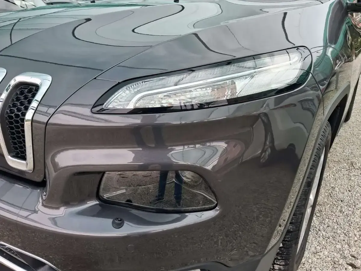 Usata Jeep Cherokee Limited 200 CV (147 kW) 2015 Grigio SUV