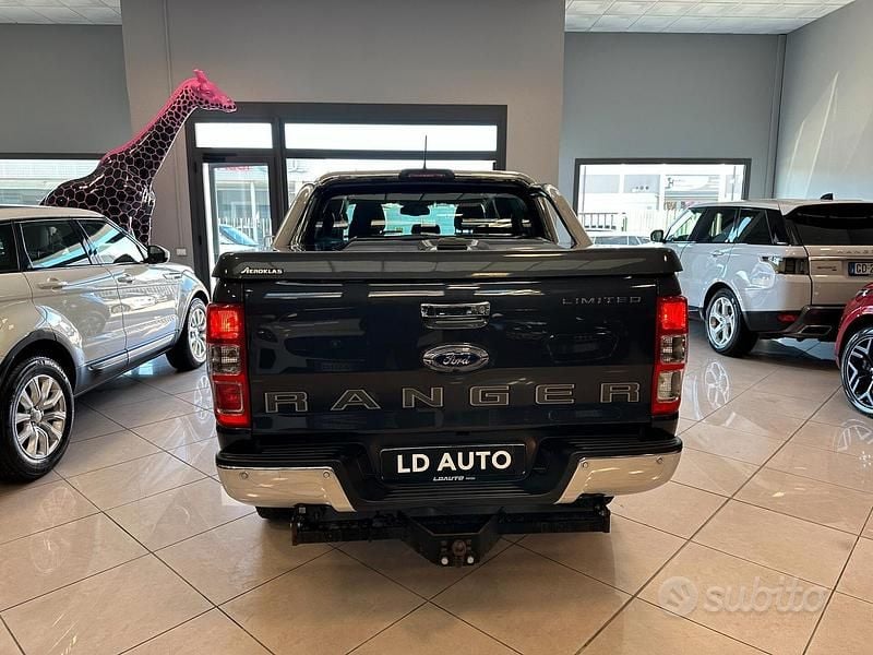 Usata Ford Ranger Limited 170 CV (125 kW) 2019 Grigio Pick-up