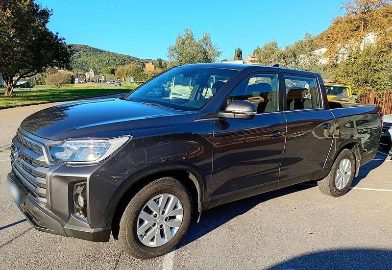 Usata Ssangyong (KGM) Rexton 203 CV (149 kW) 2023 Grigio SUV