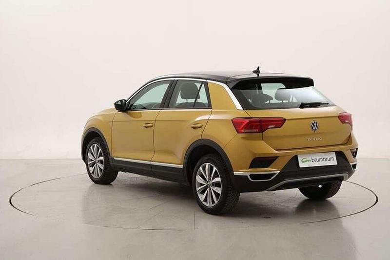 Usata VW T-Roc Style 150 CV (110 kW) 2021 Giallo/oro SUV