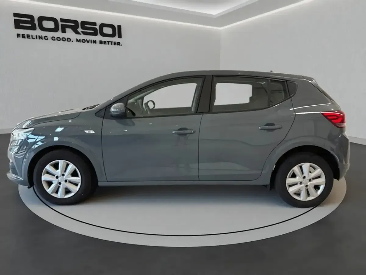 Usata Dacia Sandero 66 CV (48 kW) 2023 Grigio Berlina