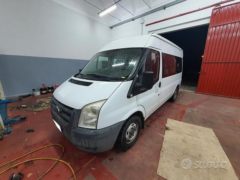Usata Ford Transit 300M 116 CV (85 kW) 2011 Bianco Monovolume