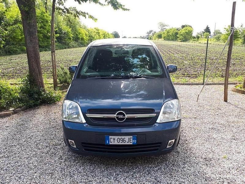 Usata Opel Meriva 2006 Blu Monovolume