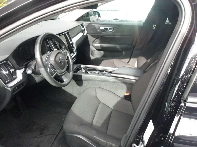 Usata Volvo V60 Business Edition 197 CV (144 kW) 2021 Nero mythos metallizzato Station wagon