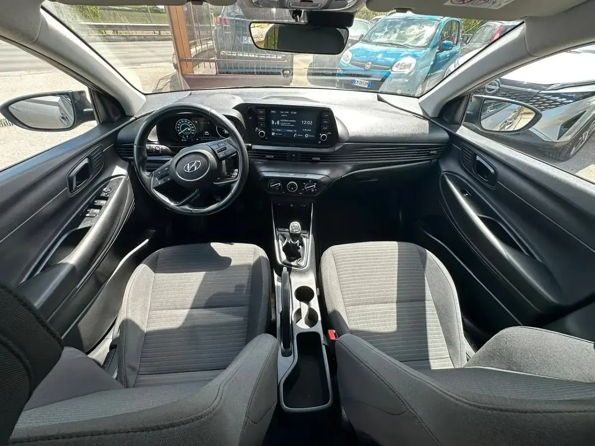 Usata Hyundai i20 100 CV (73 kW) 2021 Grigio Utilitaria