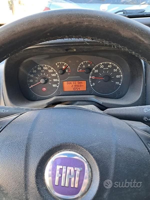 Occasion Fiat Qubo Trekking 75 ch (55 kW) 2009 Blanc Monospace