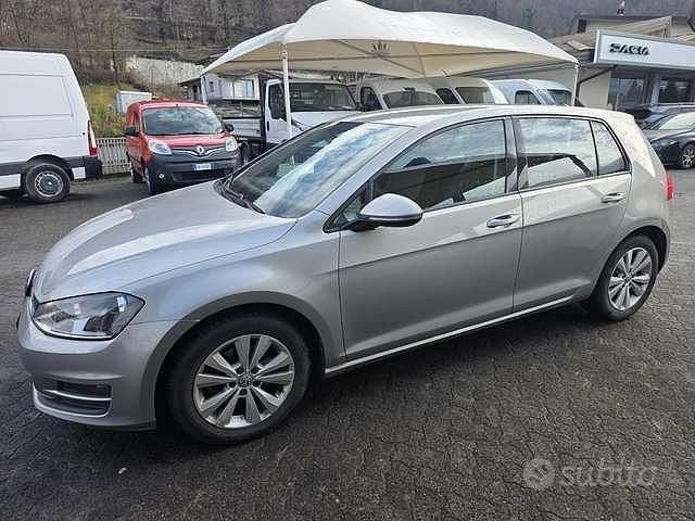 Usata VW Golf VII Comfortline 105 CV (77 kW) 2013 Other Berlina